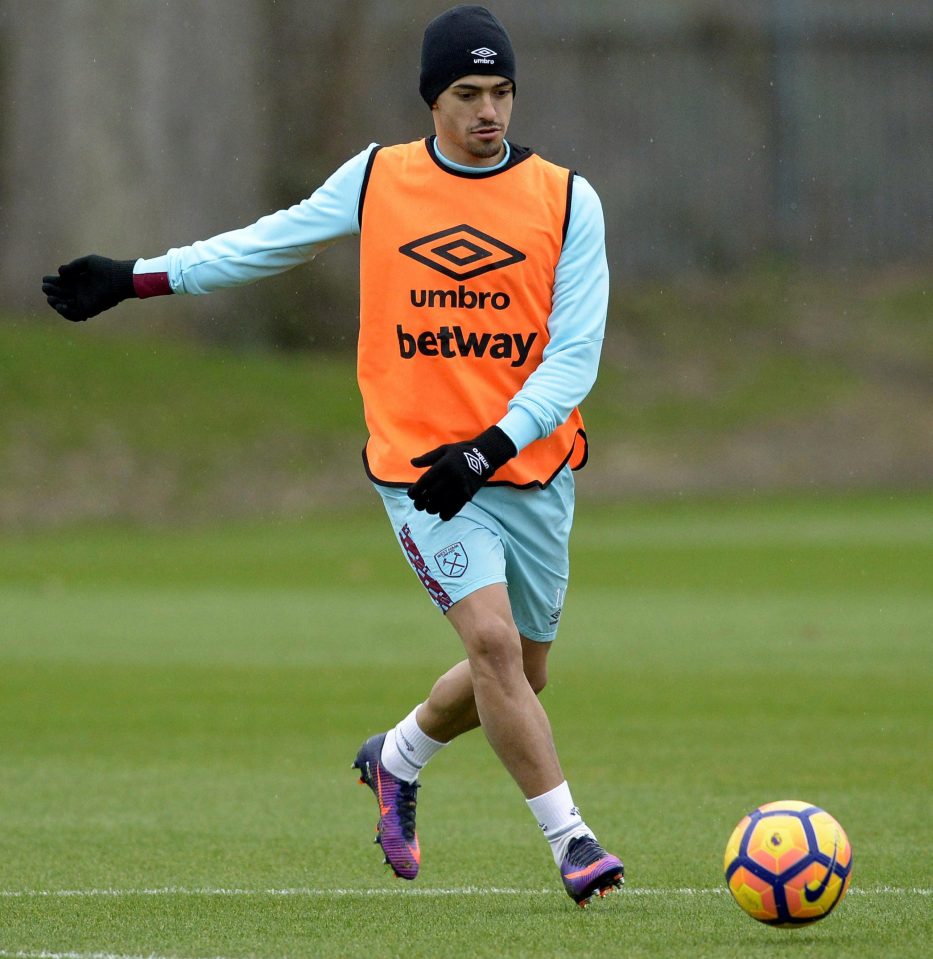  Can Manuel Lanzini provide some of the flair the Hammers will be missing without Dimitri Payet?