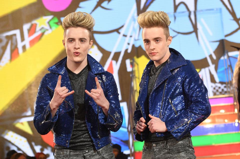  John and Edward entered the house shortly before Chloe