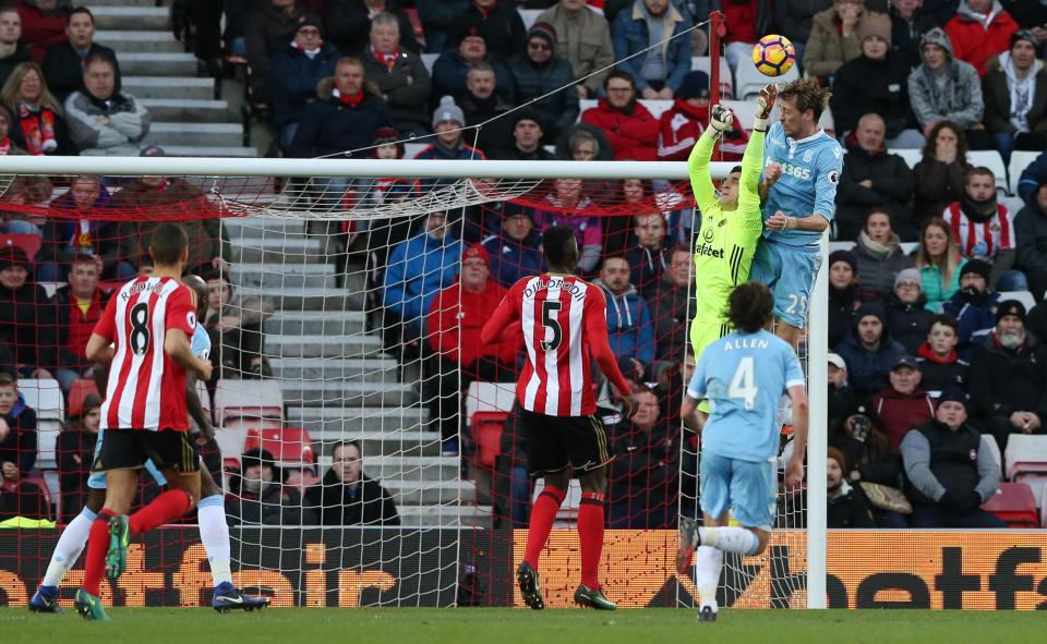  Mannone was in no man's land as he raced out to collect the ball