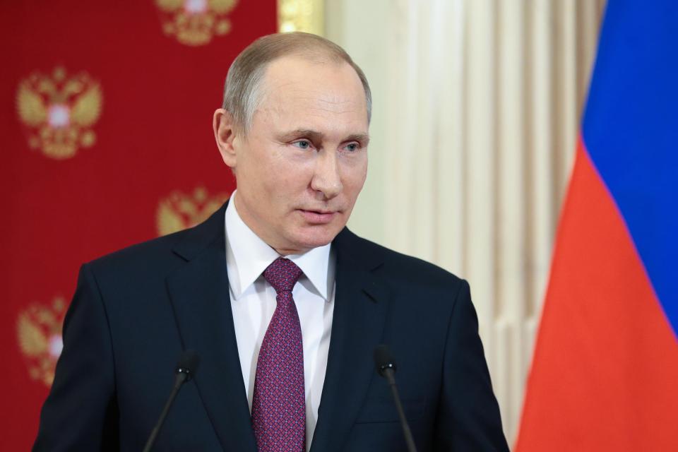  Putin's security services discovered someone was leaking info to the West