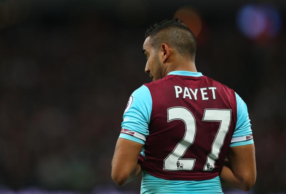  Payet is on the verge of returning to his former club Marseille