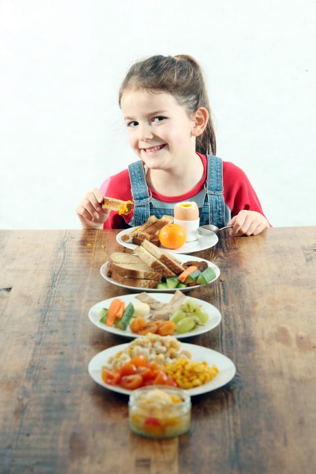  Our nutrionist is here to help you learn what you should be feeding your little ones, in every stage of their life