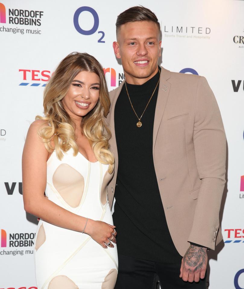  Alex Bowen and Olivia Buckland jumped on the bandwagon