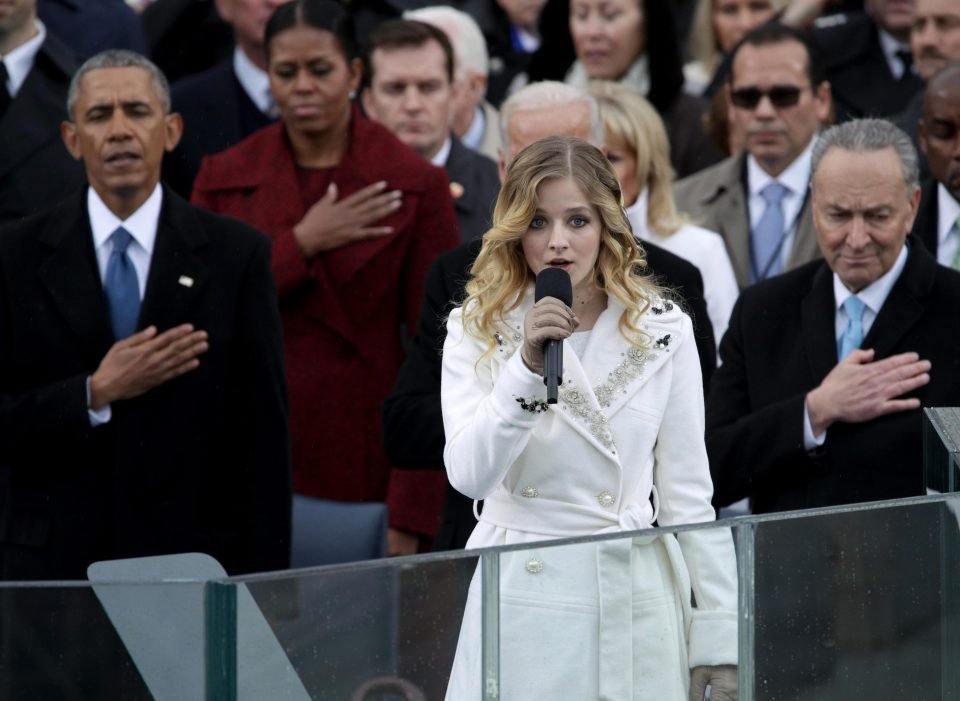  Jackie Evancho performs the national anthem at Donald Trump's inauguration