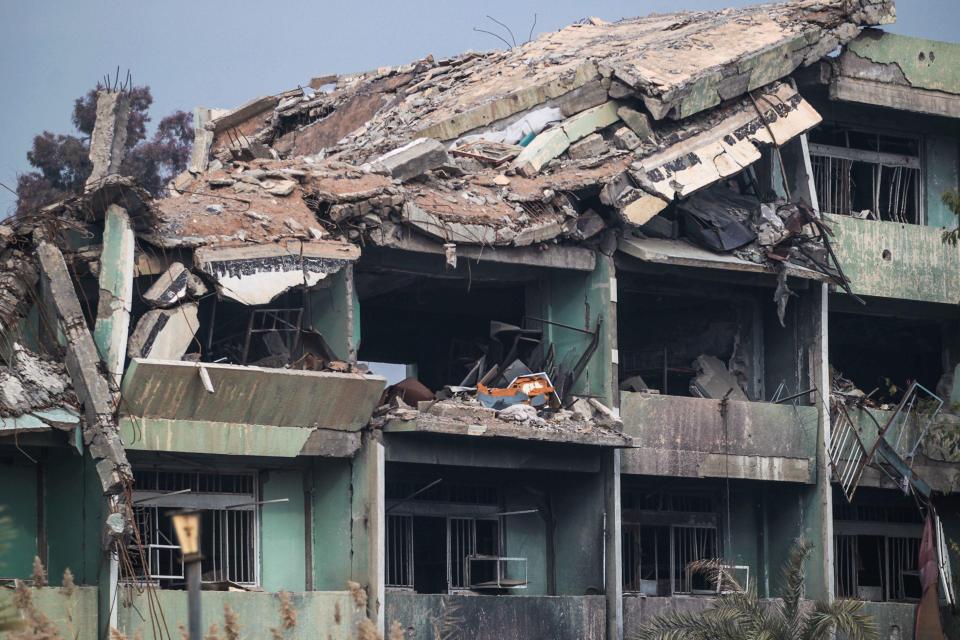  These flats collapsed in the bitter street-to-street fighting