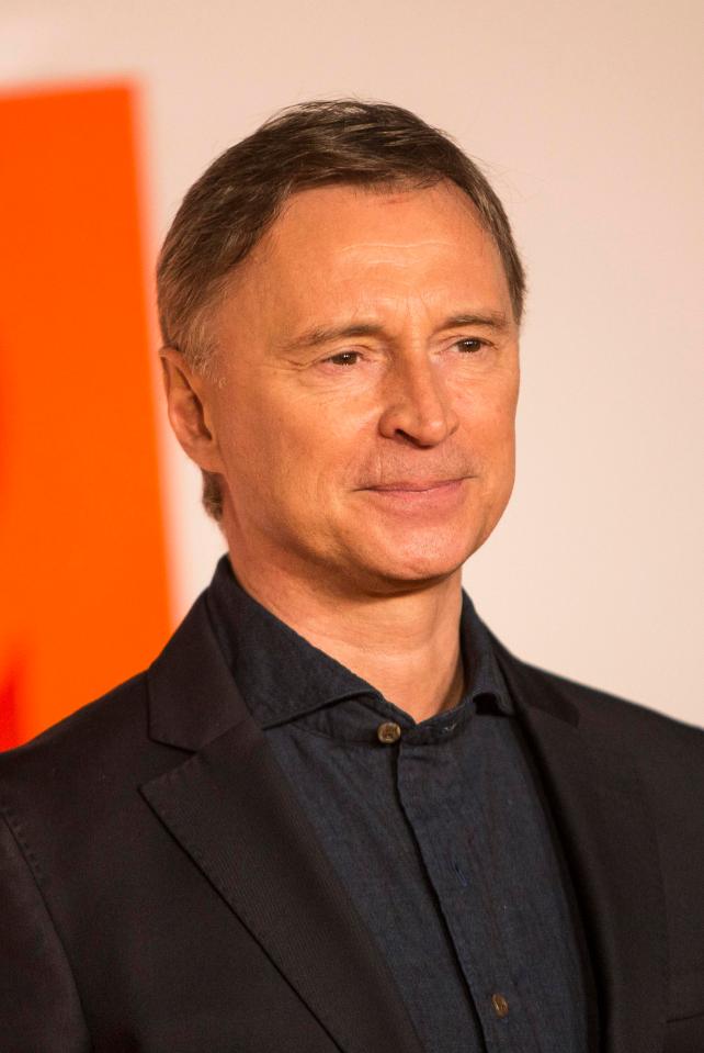  Robert Carlyle has revealed his character Francis Begbie could star in a Trainspotting spin off