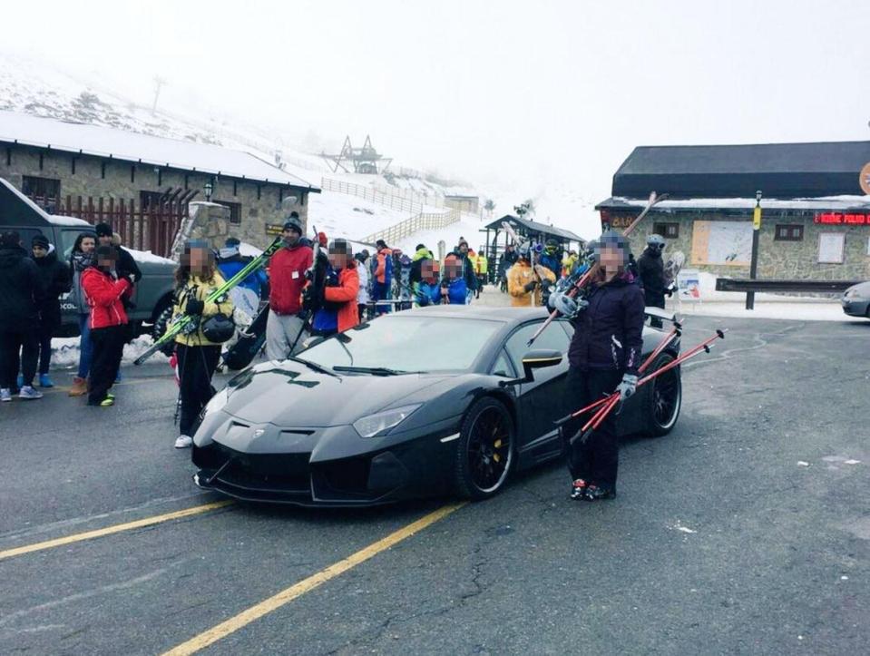  Other skiiers posed next to his Lambo at the Navacerrada, near Madrid