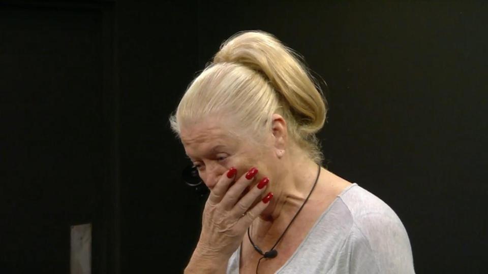  Kim Woodburn is left sobbing during the shopping task