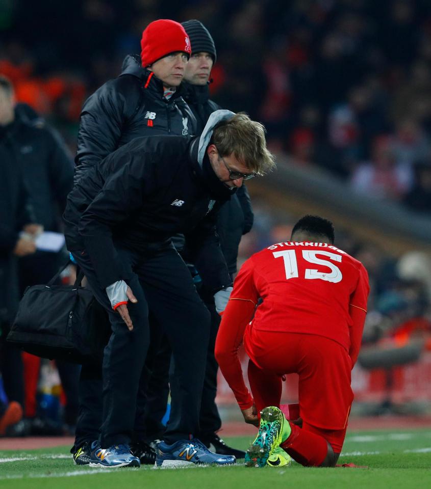  Jurgen Klopp will have been pulling his hair out after Sturridge's missed chance