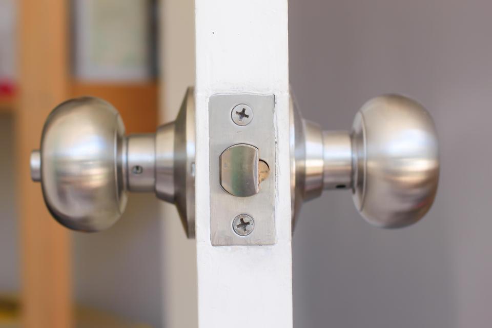  Make sure you give any door knobs and handles a good clean when you can