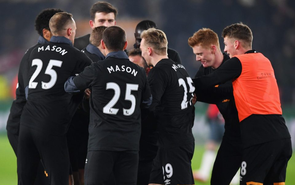  Hull players wore special shirts in their warm up in tribute to Ryan Mason