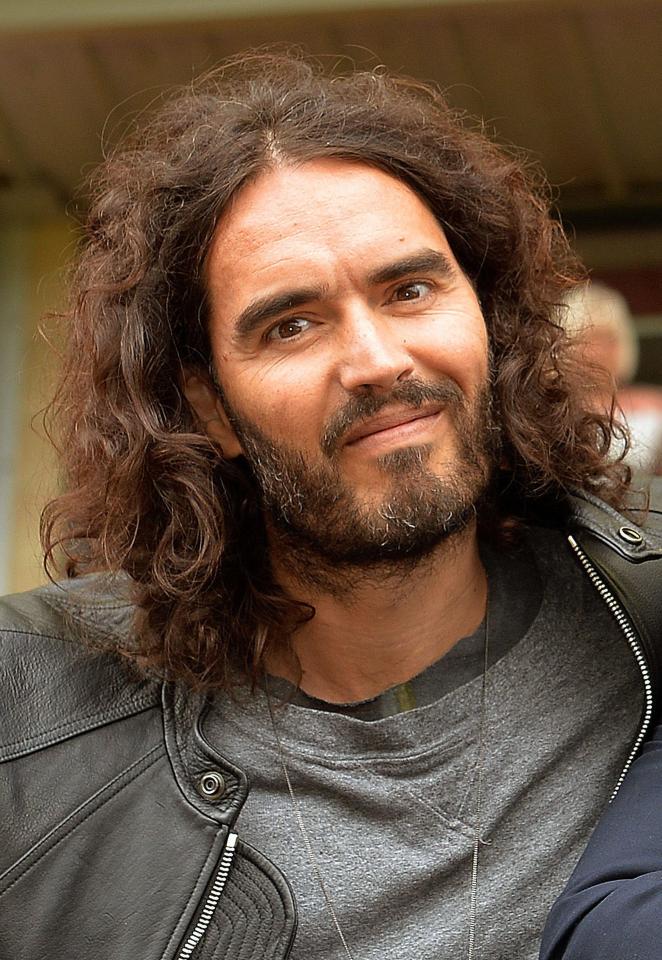  Russell Brand has cancelled his ReBirth tour after his mum was critically injured in a car accident