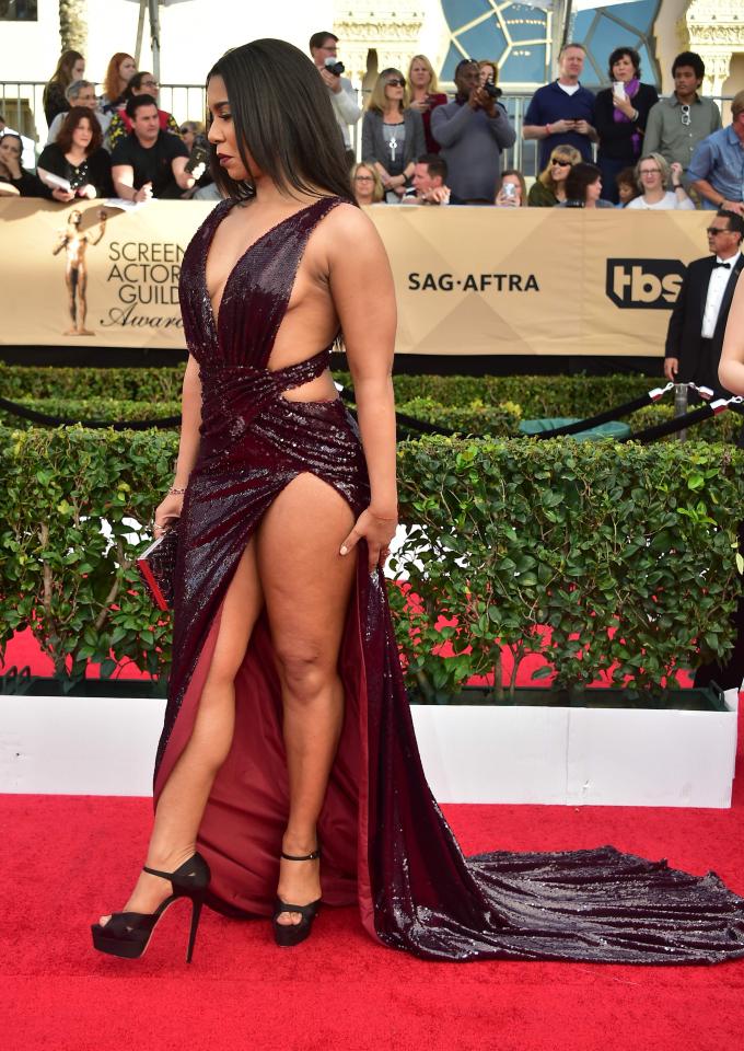  Jessica Pimentel showed a lot of flesh in her glitzy cut-out dress