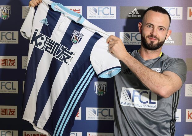 Bournemouth midfielder Marc Wilson has joined West Brom on loan until the end of the season