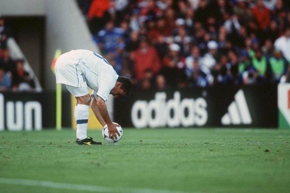  Roberto Baggio puts ball down for penalty against France in 1998 and scores