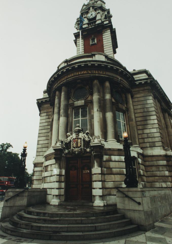  Lambeth Council have said: 'The council expects all its staff, including those employed by contractors, to act in a professional manner at all times'