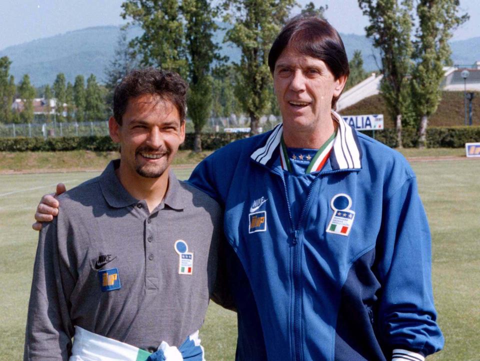  Roberto Baggio alongside Italy manager, Cesare Maldini back in 1998