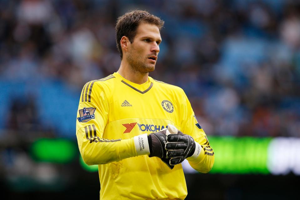  Asmir Begovic has admitted it bugs him playing second fiddle to Thibaut Courtois