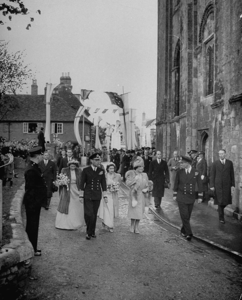  Royals attend the wedding of Patricia Mountbatten to Baron Brabour