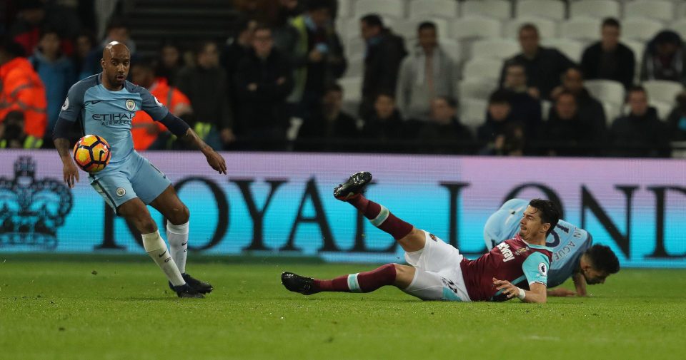  Fonte endured a nightmare debut for the Hammers as he gave away a penalty in the 4-0 defeat to Man City