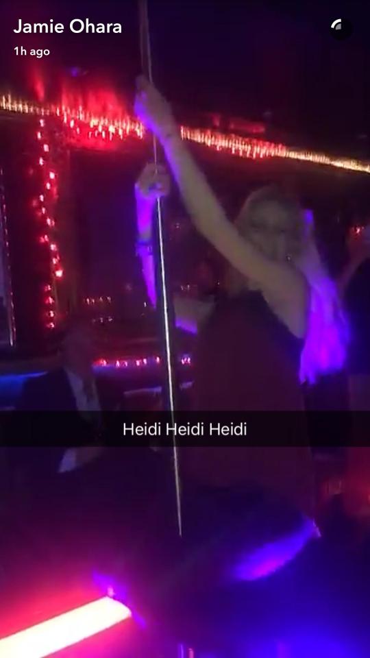  Heidi Montag was seen pole dancing in his video