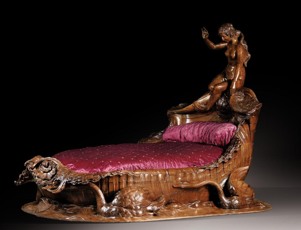  Le Lit de la Païva, commissioned by a 19th-century French courtesan and expected to fetch £800,000