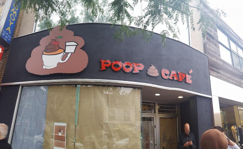  The cafe's owner Lien Nguyen said she wanted to "make poop cute" and hopes "people will change their minds about poo"