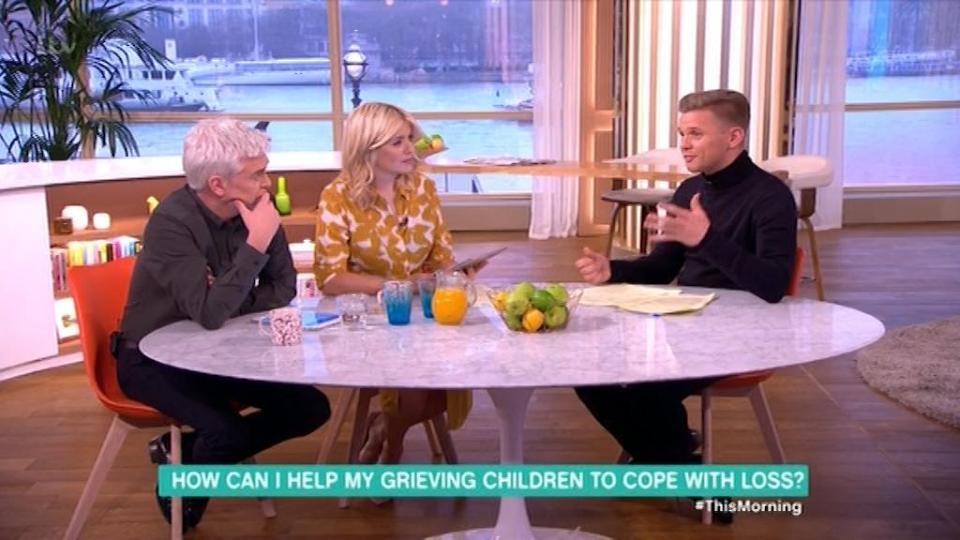  Jeff lead a phone in with callers who were struggling with bereavement