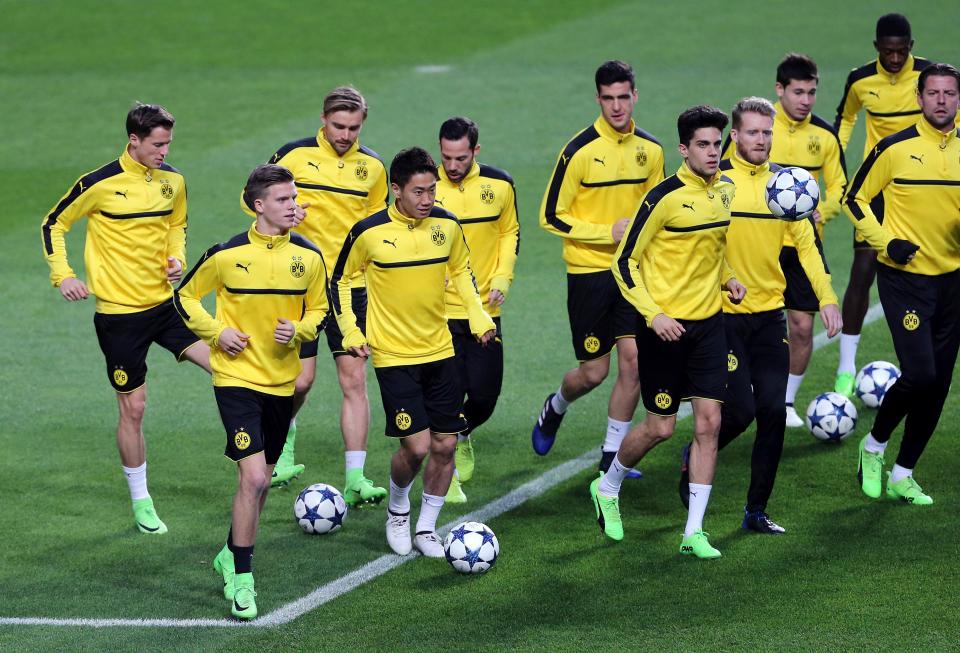  Dortmund travelled to Portugal for the first leg of their last 16 tie