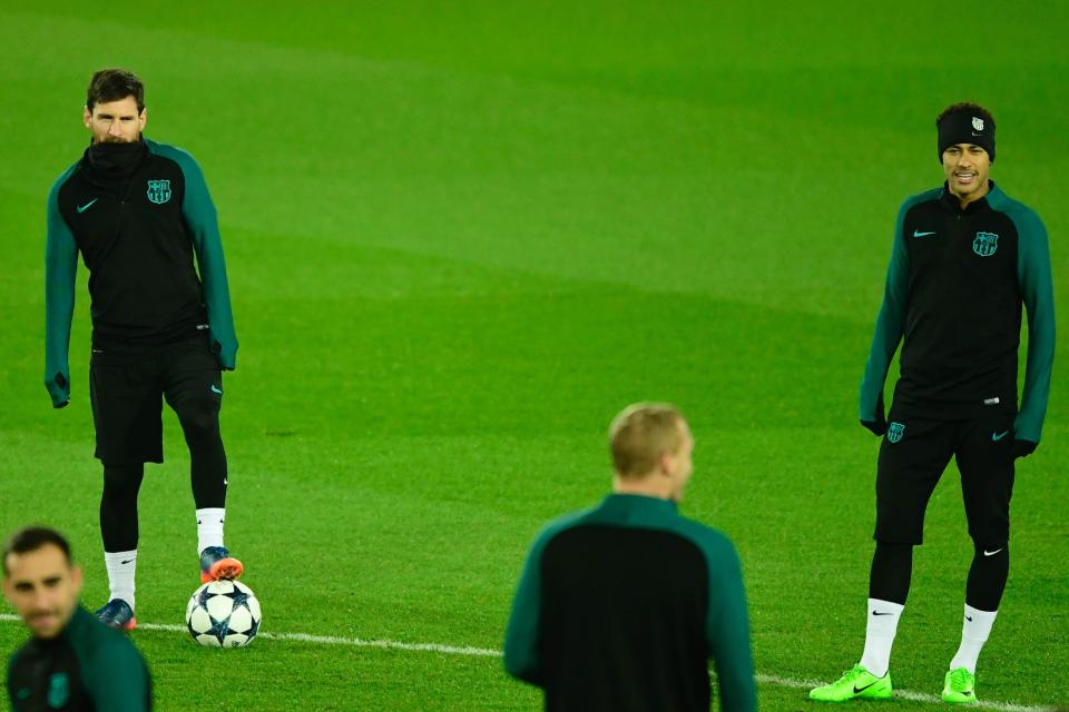  Barcelona train ahead of Tuesday's Champions League clash against Paris Saint-Germain