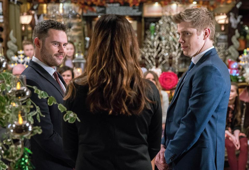 Robert plans a surprise wedding for Aaron in the Woolpack