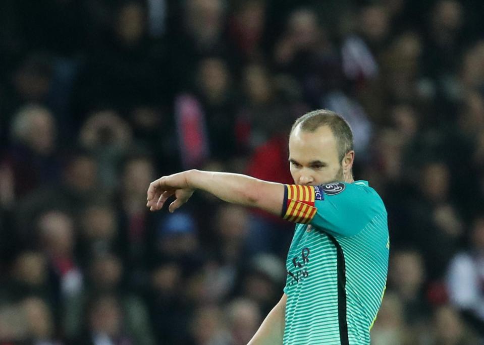  Andres Iniesta is coming to the end of his career and Barcelona are struggling to deal with it