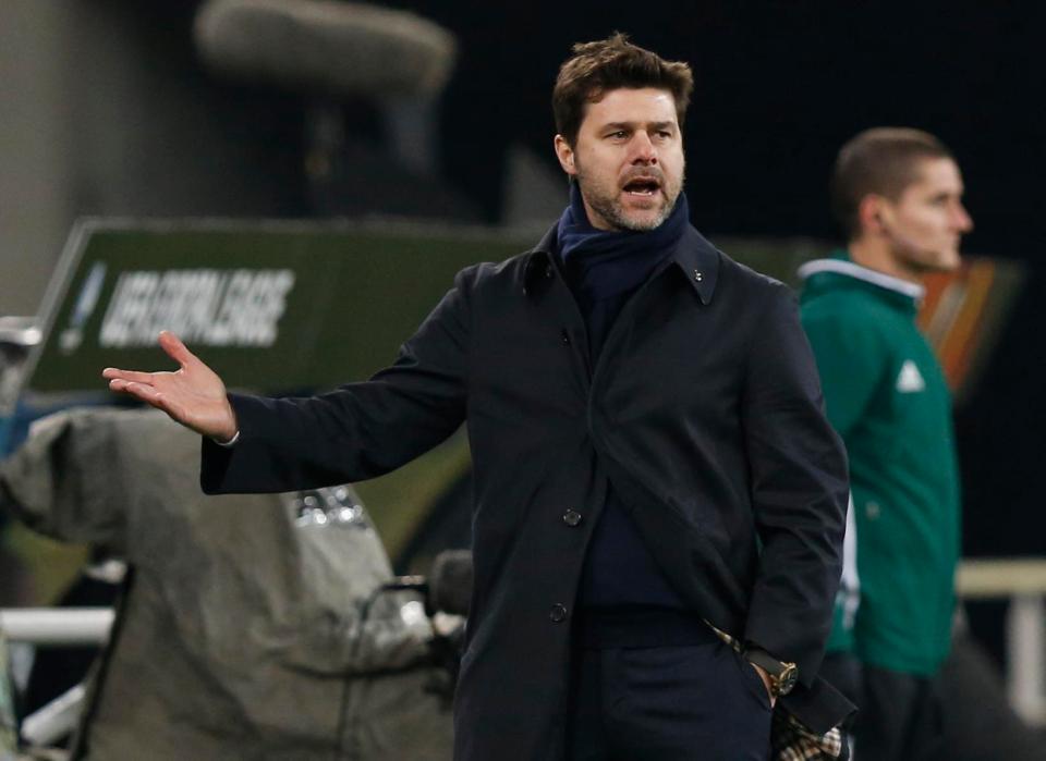  Mauricio Pochettino looked furious on the touchline