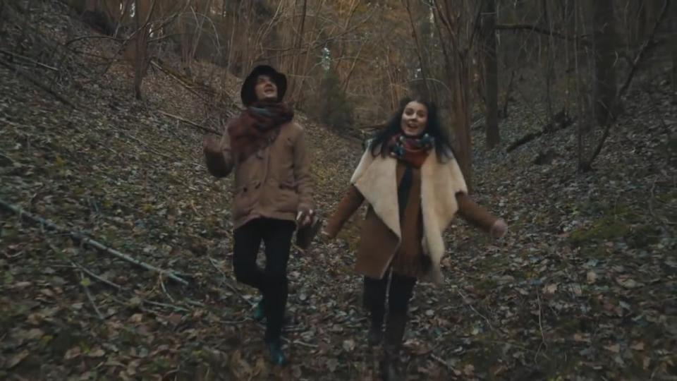  In the video for their song Historyja majho žyccia Naviband can be seen dancing through the forest