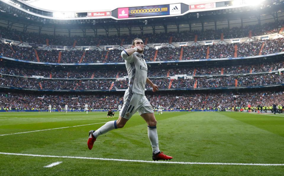  Gareth Bale doubled Real Madrid's lead at home to Espanyol