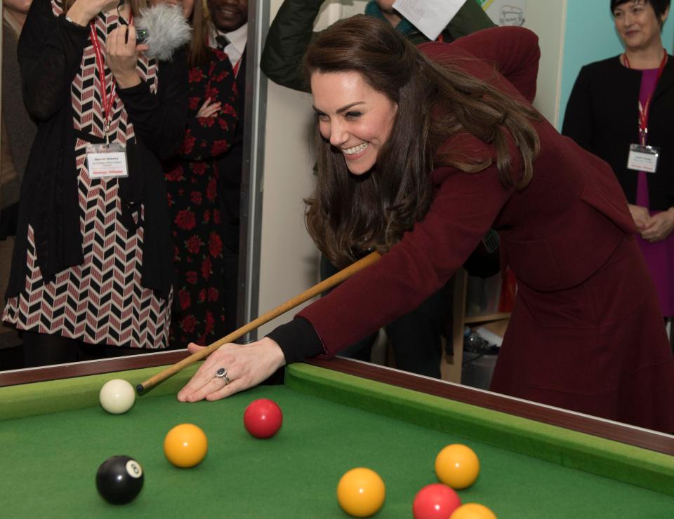  Kate joined an impromptu game of pool and showed off her skills, later deemed "dreadful" by her team-mate