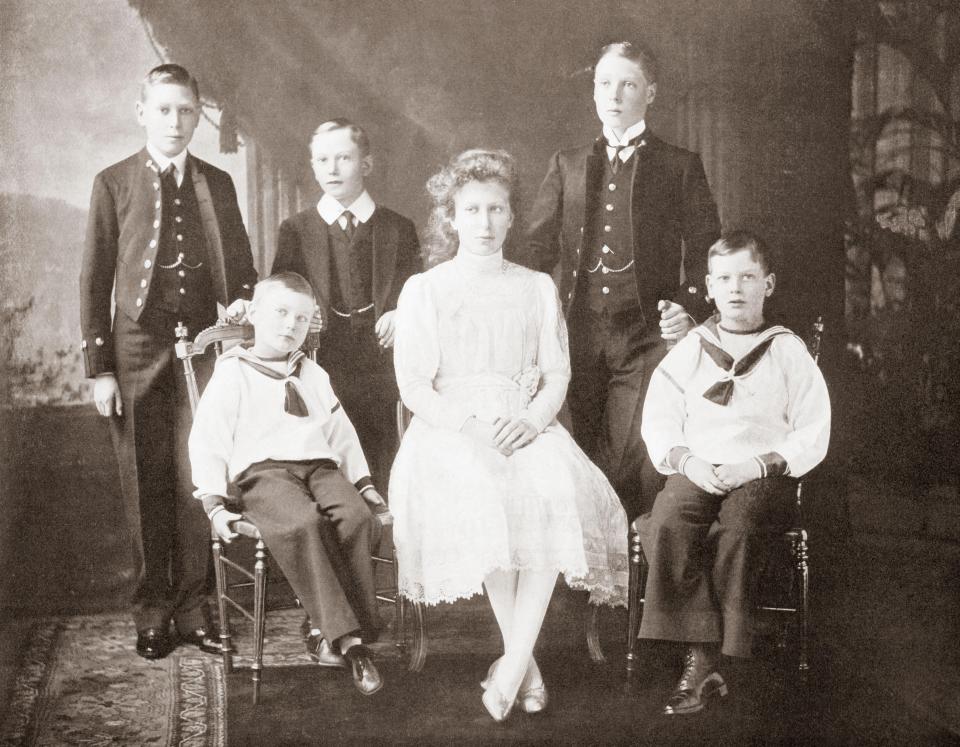  Children of King George V. Left to right, Princes Albert, John and Henry, Princess Mary, Prince Edward of Wales, Prince George