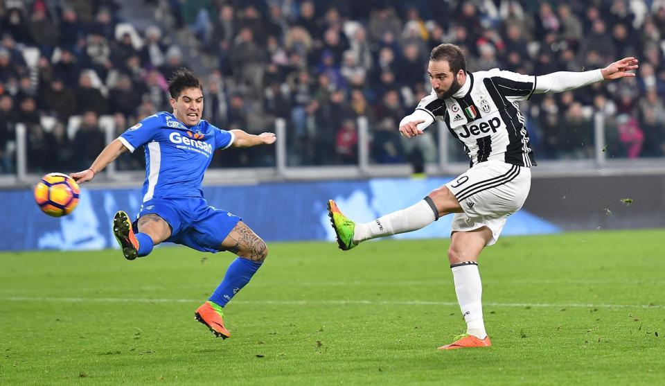  Gonzalo Higuain is among the Juventus players considered unsellable by club