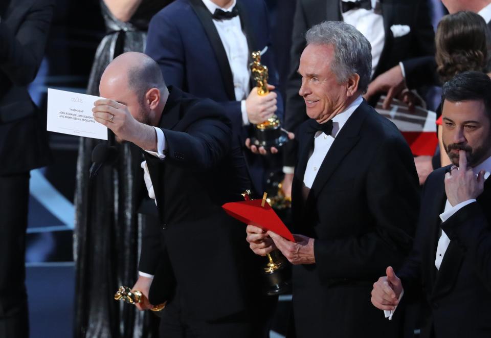  This was the shocking moment La La Land producer Jordan Horowitz stepped in to correct the mistake and give Moonlight the win