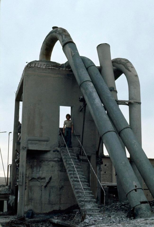  With the valuable help of Catalan craftsmen, the Cement Factory was transformed into what stands today