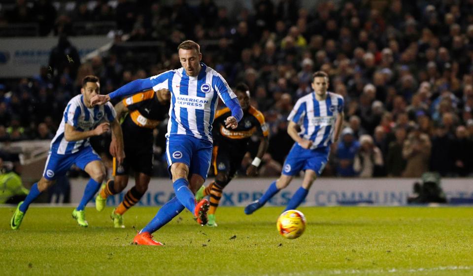  Glenn Murray scored his 17th goal of the season from the spot