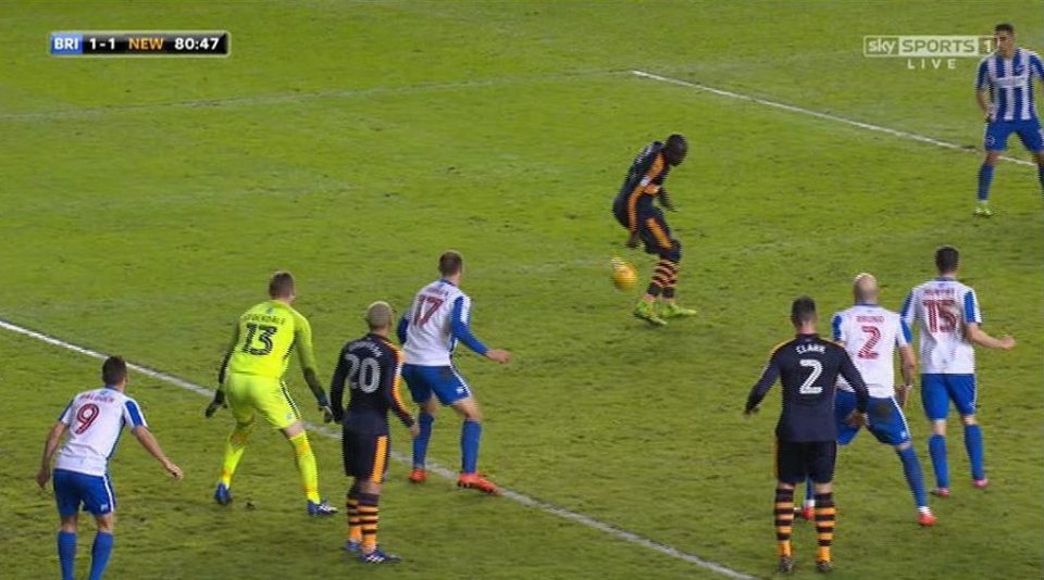  Mohamed Diame scored a freak goal when the ball bounced off his heel