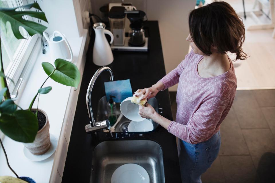  Make sure you wash up every day