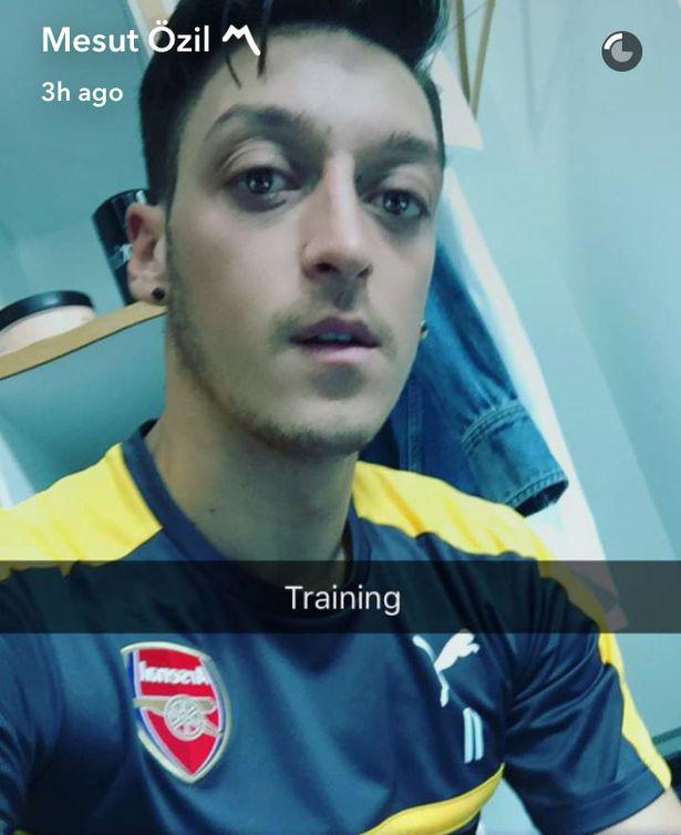  Mesut Ozil did train with the squad this morning