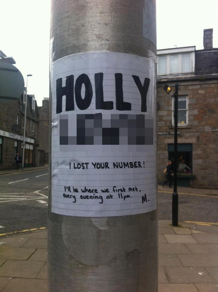  Man's desperate attempt to track down Holly was seen posted on a city lamppost