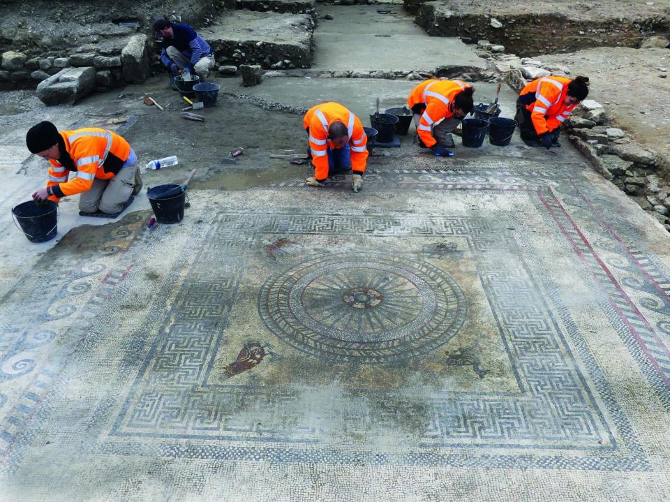  The largest mosaic was framed by four birds