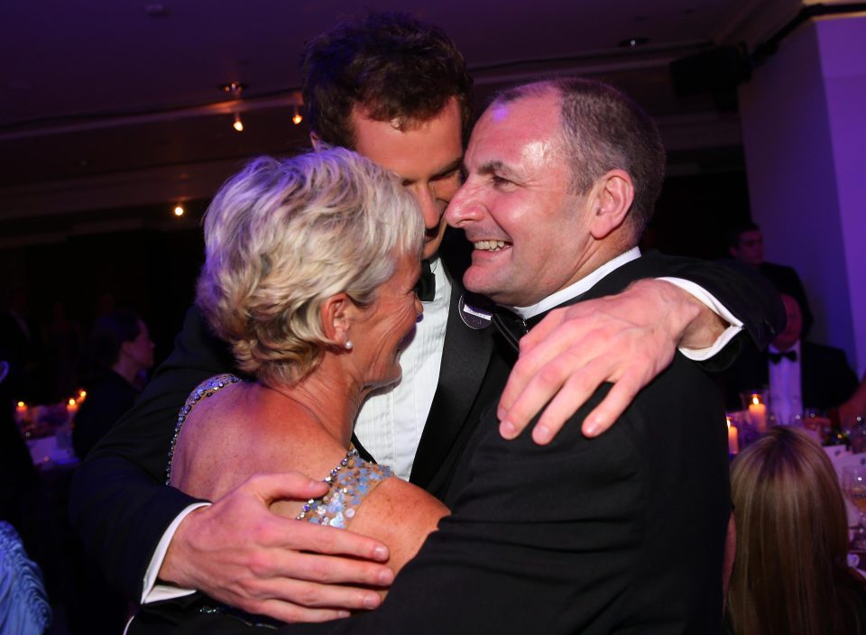  Judy Murray and William Murray share an embrace at the Wimbledon Champions' Ball in 2013