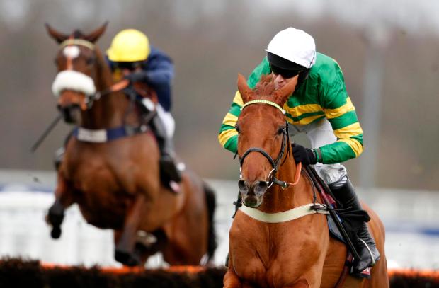 Yanworth romps on in the Supreme Novices Hurdle at Ascot in December 2015