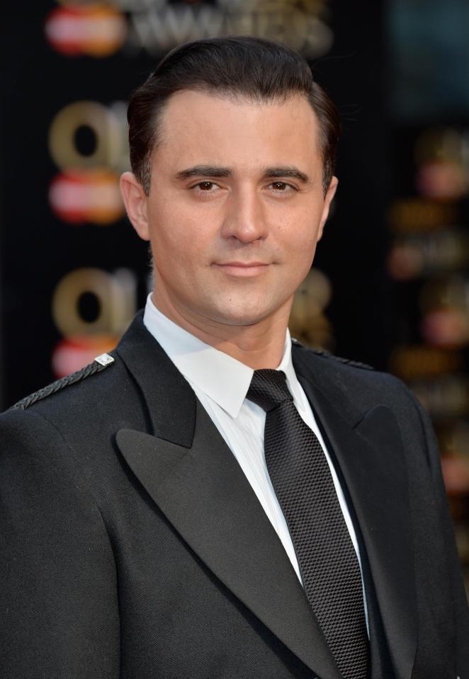  Darius Campbell was a British singer, actor and producer from Scotland