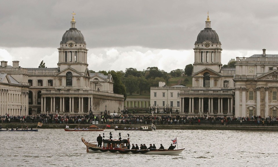 The grand building on the banks of the river Thames was built between 1696 and 1712